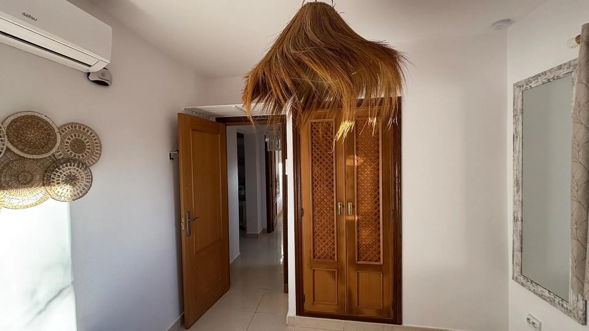 Apartment Hippie Und Famila Paraiso Cala d'Or  Spain