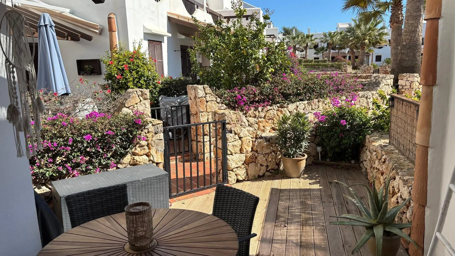 Hippie Und Famila Paraiso Cala d'Or